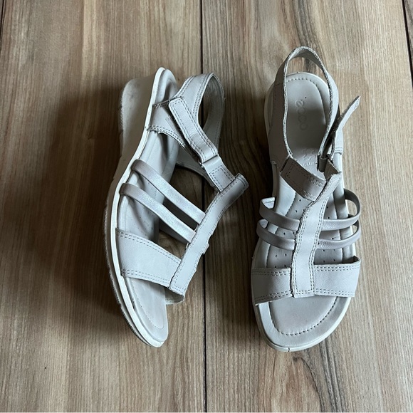 ECCO Felicia Dress Wedge Sandal - Picture 3 of 8